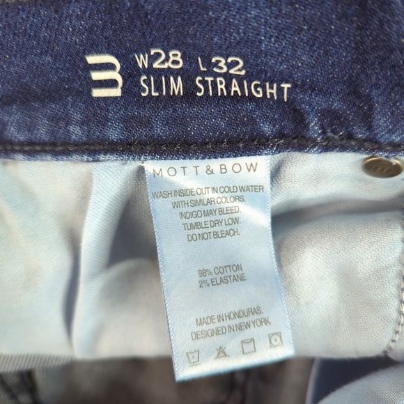 Mott & Bow Slim Straight Boyfriend Jeans - Picture 5 of 12